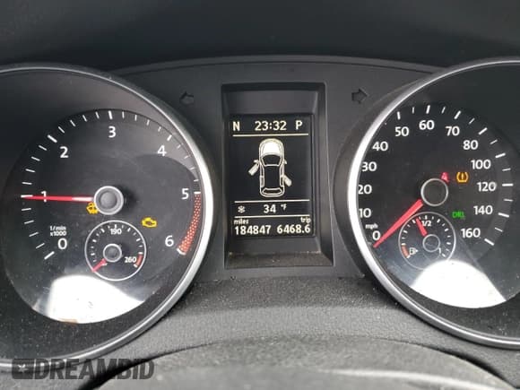 ✅ 2012 Volkswagen Golf TDI • VIN: WVWDM7AJ4CW350268 • Лот: 85113574. Опубликован ранее на Copart с пробегом 184 847 миль. Бесплатный доступ к архиву аукционных продаж из США и подробный отчёт об истории автомобиля на DreamBid. Изображение 9.