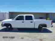 ✅ 2006 GMC Sierra 1500 SLE1 • VIN: 2GTEC13T461103654 • Lot: 42270978. Listed on IAAI with Not provided. Free auction sales archive from the USA and detailed vehicle history report at DreamBid. Image 15.