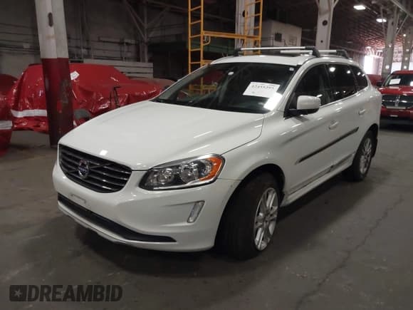 ✅ 2016 Volvo XC60 T5 Premier • VIN: YV4612RK4G2786016 • Lot: 42455395. Wystawiony na IAAI z przebiegiem 74 986 mil. Bezpłatny archiwum sprzedaży aukcyjnych z USA i szczegółowy raport historii pojazdu na DreamBid. Zdjęcie 2.