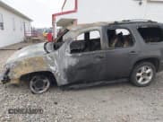 ✅ 2011 Chevrolet Tahoe LS • VIN: 1GNSKAE05BR281316 • Lot: 42057533. Wystawiony na IAAI z przebiegiem Nie podano. Bezpłatny archiwum sprzedaży aukcyjnych z USA i szczegółowy raport historii pojazdu na DreamBid. Zdjęcie 6.