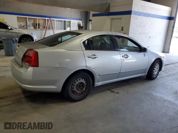 ✅ 2006 Mitsubishi Galant ES • VIN: 4A3AB36F16E071051 • Lot: 62706024. Wystawiony na Copart z przebiegiem 137 959 mil. Bezpłatny archiwum sprzedaży aukcyjnych z USA i szczegółowy raport historii pojazdu na DreamBid. Zdjęcie 3.