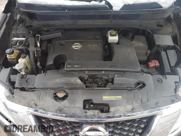 ✅ 2015 Nissan Pathfinder S • VIN: 5N1AR2MM3FC703789 • Lot: 91665405. Listed on Copart with 172,070 mi. Free auction sales archive from the USA and detailed vehicle history report at DreamBid. Image 12.