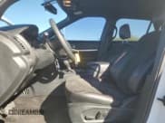 ✅ 2018 Ford Explorer XLT • VIN: 1FM5K7DH8JGB79689 • Lot: 90611485. Wystawiony na Copart z przebiegiem 74 900 mil. Bezpłatny archiwum sprzedaży aukcyjnych z USA i szczegółowy raport historii pojazdu na DreamBid. Zdjęcie 7.