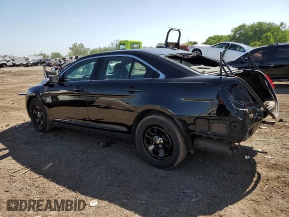 ✅ 2018 Ford Police Interceptor • VIN: 1FAHP2MK8JG137160 • Lot: 61805435. Listed on Copart with 96,833 mi. Free auction sales archive from the USA and detailed vehicle history report at DreamBid. Image 2.