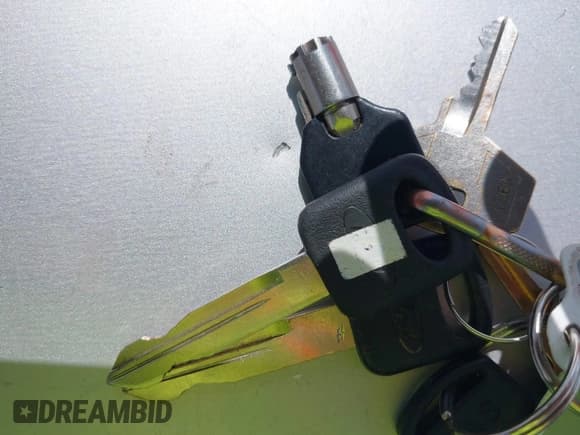 ✅ 2011 Ford Econoline Passenger XL • VIN: 1FBSS3BL5BDA35967 • Lot: 42522194. Wystawiony na IAAI z przebiegiem 69 983 mil. Bezpłatny archiwum sprzedaży aukcyjnych z USA i szczegółowy raport historii pojazdu na DreamBid. Zdjęcie 11.