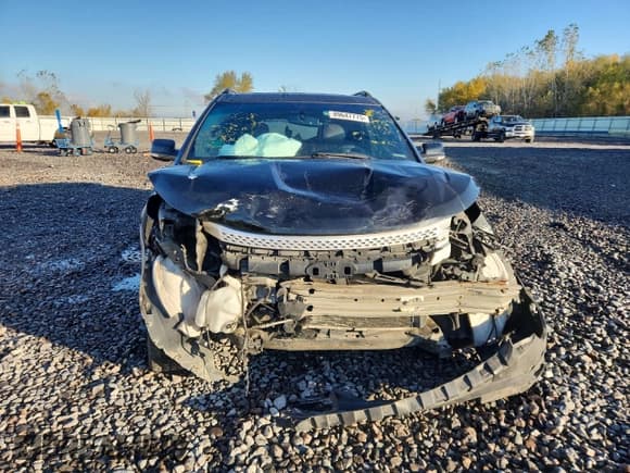 ✅ 2013 Ford Explorer XLT • VIN: 1FM5K8D87DGC51542 • Lot: 89647775. Listed on Copart with 127,418 mi. Free auction sales archive from the USA and detailed vehicle history report at DreamBid. Image 5.