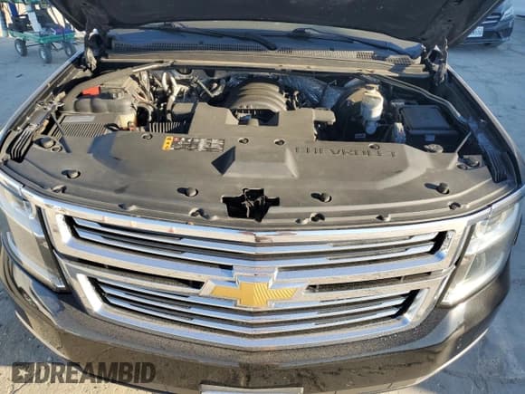 ✅ 2017 Chevrolet Suburban Premier • VIN: 1GNSCJKC3HR124937 • Lot: 73439714. Wystawiony na Copart z przebiegiem 243 522 mil. Bezpłatny archiwum sprzedaży aukcyjnych z USA i szczegółowy raport historii pojazdu na DreamBid. Zdjęcie 12.