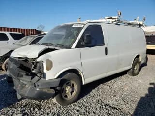 ✅ 2008 Chevrolet Express Cargo • VIN: 1GCFG154681196457 • Lot: 90976755. Wystawiony na Copart z przebiegiem 236 703 mil. Bezpłatny archiwum sprzedaży aukcyjnych z USA i szczegółowy raport historii pojazdu na DreamBid. Zdjęcie 1.