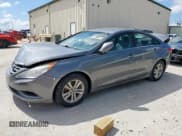 ✅ 2013 Hyundai Sonata GLS • VIN: 5NPEB4ACXDH781358 • Lot: 56086485. Listed on Copart with 199,633 mi. Free auction sales archive from the USA and detailed vehicle history report at DreamBid. Image 1.