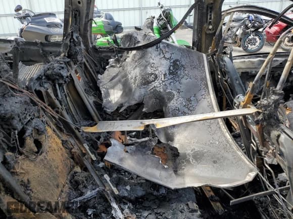 ✅ 2016 Volvo XC90 T6 R-Design • VIN: YV4A22PM9G1036595 • Lot: 54872145. Wystawiony na Copart z przebiegiem Nie podano. Bezpłatny archiwum sprzedaży aukcyjnych z USA i szczegółowy raport historii pojazdu na DreamBid. Zdjęcie 10.