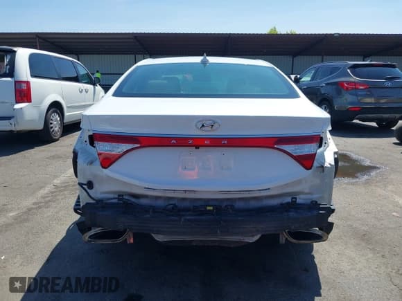 ✅ 2013 Hyundai Azera • VIN: KMHFG4JG5DA267347 • Лот: 42580501. Опубликован ранее на IAAI с пробегом 111 975 миль. Бесплатный доступ к архиву аукционных продаж из США и подробный отчёт об истории автомобиля на DreamBid. Изображение 17.