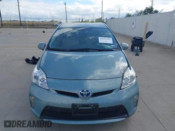 ✅ 2015 Toyota Prius Two • VIN: JTDKN3DU1F1944630 • Lot: 43623374. Listed on IAAI with 73,395 mi. Free auction sales archive from the USA and detailed vehicle history report at DreamBid. Image 12.
