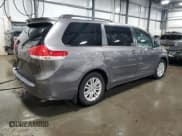 ✅ 2014 Toyota Sienna XLE • VIN: 5TDYK3DC2ES471560 • Lot: 93235465. Listed on Copart with 164,518 mi. Free auction sales archive from the USA and detailed vehicle history report at DreamBid. Image 3.