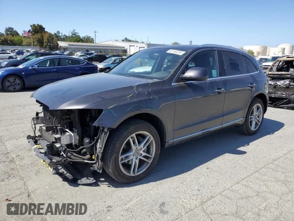 ✅ 2016 Audi Q5 Premium Plus • VIN: WA1L2AFP2GA005667 • Lot: 60166205. Wystawiony na Copart z przebiegiem 67 295 mil. Bezpłatny archiwum sprzedaży aukcyjnych z USA i szczegółowy raport historii pojazdu na DreamBid. Zdjęcie 1.