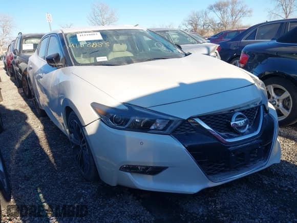 ✅ 2018 Nissan Maxima SL • VIN: 1N4AA6AP4JC392454 • Лот: 41118083. Опубликован ранее на IAAI с пробегом 99 526 миль. Бесплатный доступ к архиву аукционных продаж из США и подробный отчёт об истории автомобиля на DreamBid. Изображение 1.