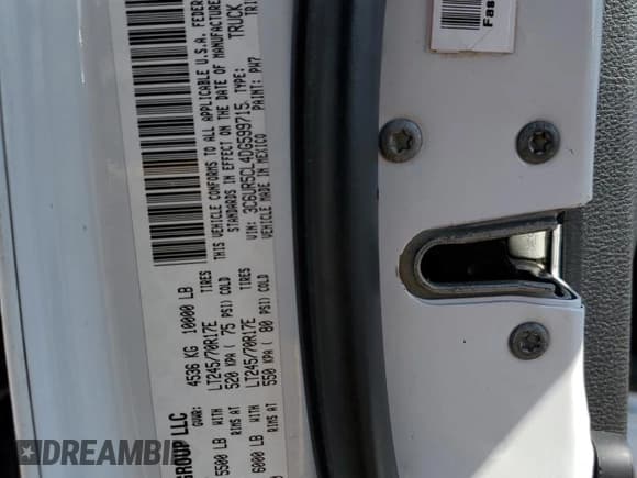 ✅ 2013 Ram 2500 Tradesman • VIN: 3C6UR5CL4DG599715 • Lot: 63253665. Listed on Copart with 112,819 mi. Free auction sales archive from the USA and detailed vehicle history report at DreamBid. Image 12.