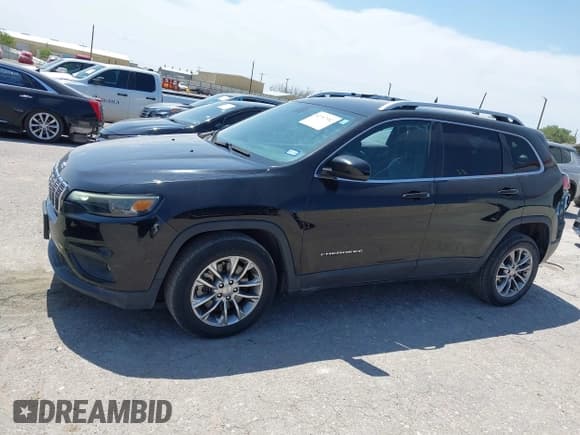 ✅ 2019 Jeep Cherokee Latitude Plus • VIN: 1C4PJLLB6KD226341 • Lot: 42767582. Listed on IAAI with 87,734 mi. Free auction sales archive from the USA and detailed vehicle history report at DreamBid. Image 14.