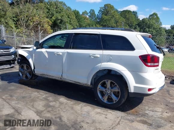 ✅ 2018 Dodge Journey Crossroad • VIN: 3C4PDCGBXJT158622 • Лот: 43316165. Опубликован ранее на IAAI с пробегом 77 655 миль. Бесплатный доступ к архиву аукционных продаж из США и подробный отчёт об истории автомобиля на DreamBid. Изображение 14.