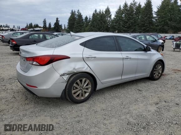 ✅ 2015 Hyundai Elantra SE • VIN: KMHDH4AEXFU226362 • Lot: 82452895. Listed on Copart with 48,319 mi. Free auction sales archive from the USA and detailed vehicle history report at DreamBid. Image 3.