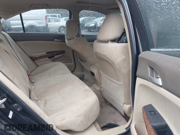 ✅ 2010 Honda Accord EX • VIN: 1HGCP2F74AA031239 • Lot: 43442792. Listed on IAAI with 233,168 mi. Free auction sales archive from the USA and detailed vehicle history report at DreamBid. Image 8.