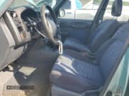 ✅ 1997 Toyota RAV4 • VIN: JT3HP10VXV7030982 • Lot: 61766055. Wystawiony na Copart z przebiegiem 215 866 mil. Bezpłatny archiwum sprzedaży aukcyjnych z USA i szczegółowy raport historii pojazdu na DreamBid. Zdjęcie 7.