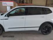 ✅ 2024 Volkswagen Tiguan SE R-Line Black • VIN: 3VVCB7AX4RM108239 • Lot: 42265079. Listed on IAAI with Not provided. Free auction sales archive from the USA and detailed vehicle history report at DreamBid. Image 14.