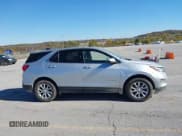 ✅ 2020 Chevrolet Equinox LT • VIN: 3GNAXKEV6LS515704 • Lot: 43634915. Wystawiony na IAAI z przebiegiem 117 672 mil. Bezpłatny archiwum sprzedaży aukcyjnych z USA i szczegółowy raport historii pojazdu na DreamBid. Zdjęcie 13.