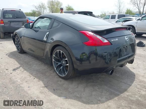✅ 2009 Nissan 370Z Touring • VIN: JN1AZ44E29M407088 • Lot: 42130157. Listed on IAAI with 51,735 mi. Free auction sales archive from the USA and detailed vehicle history report at DreamBid. Image 3.