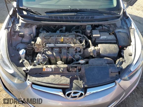 ✅ 2015 Hyundai Elantra SE • VIN: 5NPDH4AE3FH605797 • Lot: 90818145. Listed on Copart with 105,078 mi. Free auction sales archive from the USA and detailed vehicle history report at DreamBid. Image 11.