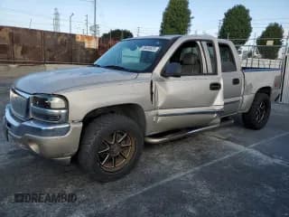✅ 2005 GMC Sierra 1500 SLT • VIN: 2GTEK13T151201414 • Лот: 89488525. Опубликован ранее на Copart с пробегом 325 533 миль. Бесплатный доступ к архиву аукционных продаж из США и подробный отчёт об истории автомобиля на DreamBid. Изображение 1.