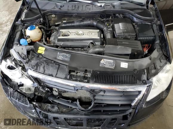 ✅ 2010 Volkswagen Passat • VIN: WVWJK9AN4AE096359 • Lot: 50740075. Wystawiony na Copart z przebiegiem 196 126 mil. Bezpłatny archiwum sprzedaży aukcyjnych z USA i szczegółowy raport historii pojazdu na DreamBid. Zdjęcie 11.