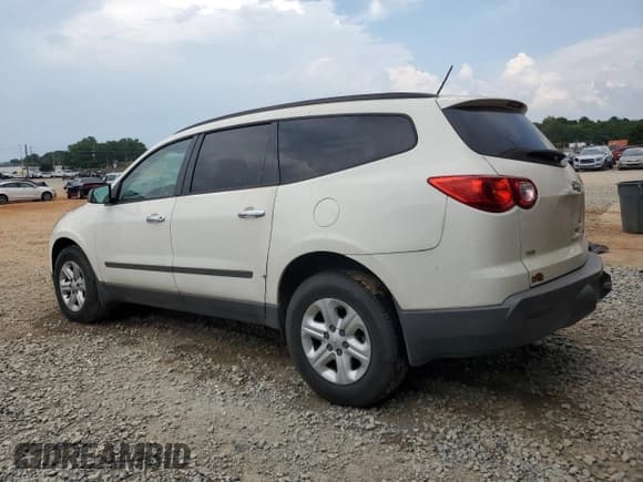 ✅ 2010 Chevrolet Traverse LS • VIN: 1GNLVEED7AJ198389 • Lot: 66553105. Wystawiony na Copart z przebiegiem Nie podano. Bezpłatny archiwum sprzedaży aukcyjnych z USA i szczegółowy raport historii pojazdu na DreamBid. Zdjęcie 2.
