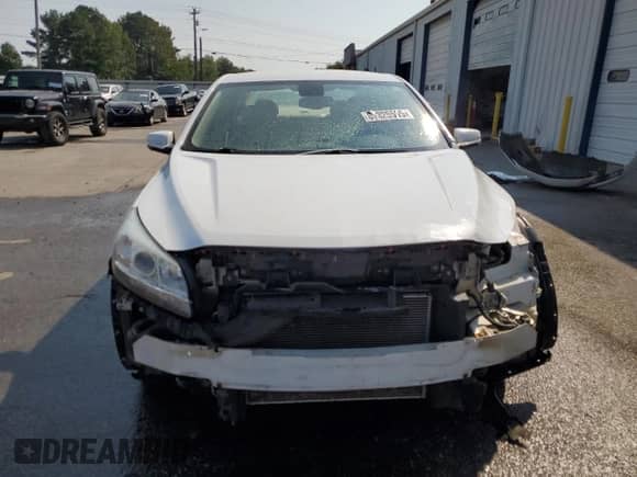 2015 Chevrolet Malibu LT with VIN 1G11C5SL7FF200615, listed as a Copart auction lot 81325595 with 317,846 mi miles and Salvage title. Bid and sale history available at DreamBid. Image 5.