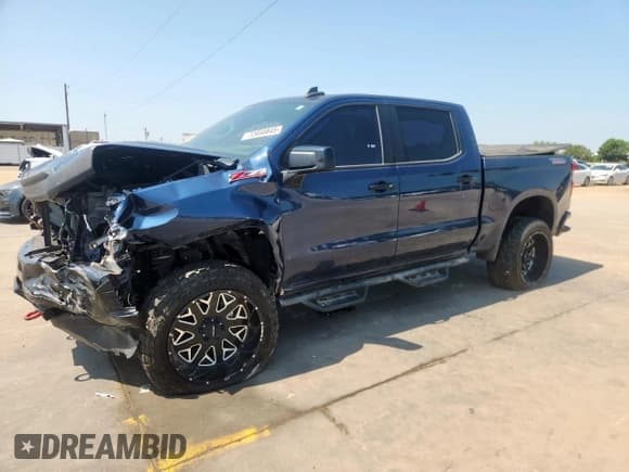 ✅ 2022 Chevrolet Silverado 1500 LT Trail Boss • VIN: 1GCPYFED5NZ169908 • Lot: 72050845. Wystawiony na Copart z przebiegiem Nie podano. Bezpłatny archiwum sprzedaży aukcyjnych z USA i szczegółowy raport historii pojazdu na DreamBid. Zdjęcie 1.