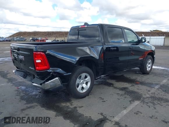 ✅ 2025 Ram 1500 Tradesman • VIN: 1C6RRFGG2SN541096 • Lot: 43465513. Wystawiony na IAAI z przebiegiem 3 580 mil. Bezpłatny archiwum sprzedaży aukcyjnych z USA i szczegółowy raport historii pojazdu na DreamBid. Zdjęcie 4.