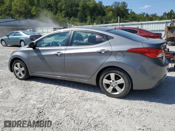 ✅ 2012 Hyundai Elantra Limited • VIN: 5NPDH4AE0CH100585 • Lot: 80850625. Listed on Copart with 94,639 mi. Free auction sales archive from the USA and detailed vehicle history report at DreamBid. Image 2.