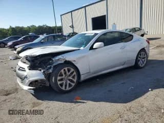 ✅ 2013 Hyundai Genesis Coupe Premium • VIN: KMHHT6KD5DU103759 • Lot: 80351655. Wystawiony na Copart z przebiegiem 179 716 mil. Bezpłatny archiwum sprzedaży aukcyjnych z USA i szczegółowy raport historii pojazdu na DreamBid. Zdjęcie 1.