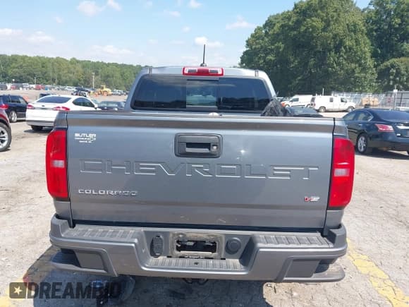 ✅ 2022 Chevrolet Colorado 2WD LT • VIN: 1GCGSCEN9N1264415 • Lot: 43137601. Listed on IAAI with 46,399 mi. Free auction sales archive from the USA and detailed vehicle history report at DreamBid. Image 16.