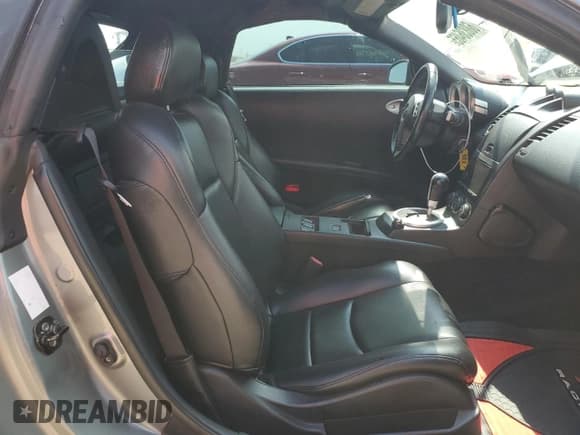 ✅ 2004 Nissan 350Z Touring • VIN: JN1AZ36A74T013329 • Lot: 68836465. Wystawiony na Copart z przebiegiem 184 894 mil. Bezpłatny archiwum sprzedaży aukcyjnych z USA i szczegółowy raport historii pojazdu na DreamBid. Zdjęcie 10.