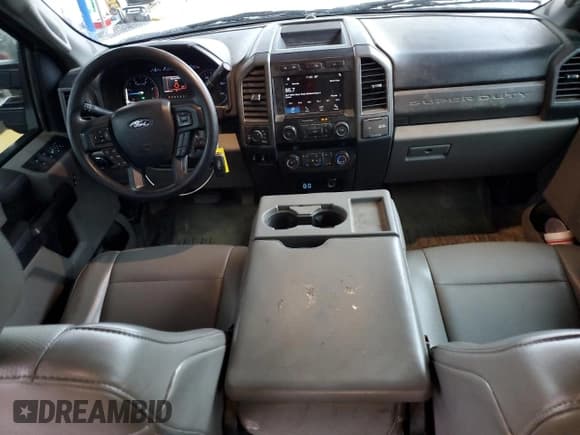 ✅ 2019 Ford F-250 XL • VIN: 1FT7W2BT0KEC13424 • Lot: 58567515. Listed on Copart with 153,298 mi. Free auction sales archive from the USA and detailed vehicle history report at DreamBid. Image 8.