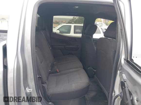 ✅ 2023 Chevrolet Colorado 2WD Work Truck • VIN: 1GCGSBEC8P1176774 • Лот: 43587268. Опубликован ранее на IAAI с пробегом 37 626 миль. Бесплатный доступ к архиву аукционных продаж из США и подробный отчёт об истории автомобиля на DreamBid. Изображение 8.