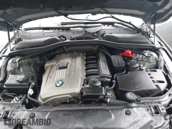 ✅ 2007 BMW 5 Series 525xi • VIN: WBANF335X7CS41549 • Lot: 42187433. Wystawiony na IAAI z przebiegiem 169 181 mil. Bezpłatny archiwum sprzedaży aukcyjnych z USA i szczegółowy raport historii pojazdu na DreamBid. Zdjęcie 10.