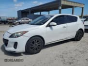 ✅ 2013 Mazda 3 i Touring • VIN: JM1BL1LP1D1758069 • Лот: 68908165. Опубликован ранее на Copart с пробегом 127 564 миль. Бесплатный доступ к архиву аукционных продаж из США и подробный отчёт об истории автомобиля на DreamBid. Изображение 1.