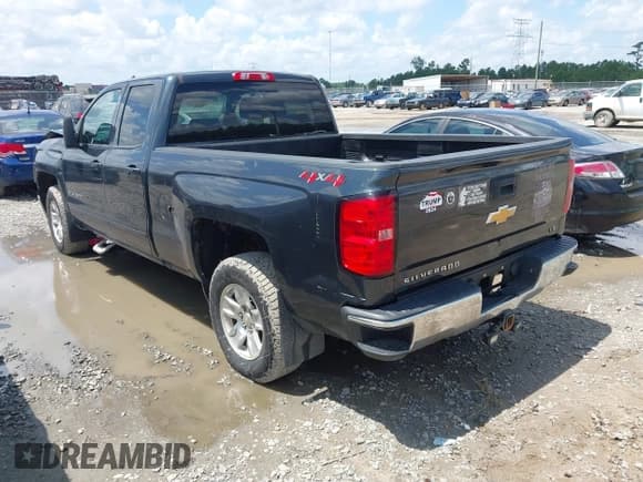 ✅ 2019 Chevrolet Silverado 1500 LT • VIN: 2GCVKPEC0K1106550 • Lot: 42768386. Wystawiony na IAAI z przebiegiem 67 788 mil. Bezpłatny archiwum sprzedaży aukcyjnych z USA i szczegółowy raport historii pojazdu na DreamBid. Zdjęcie 3.