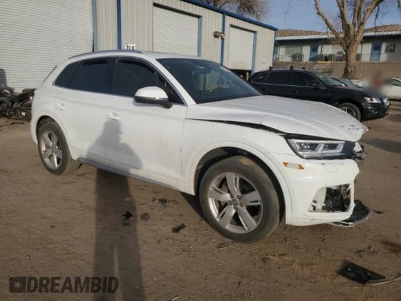 ✅ 2018 Audi Q5 Premium Plus • VIN: WA1BNAFY8J2241298 • Lot: 85094624. Listed on Copart with 41,152 mi. Free auction sales archive from the USA and detailed vehicle history report at DreamBid. Image 4.