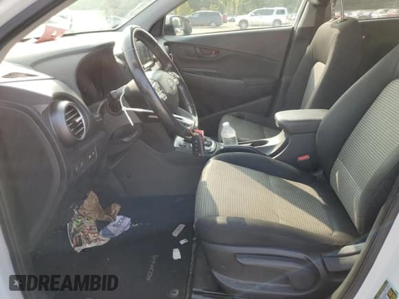 ✅ 2019 Hyundai Kona SEL • VIN: KM8K22AA4KU274735 • Лот: 70335574. Опубликован ранее на Copart с пробегом 100 696 миль. Бесплатный доступ к архиву аукционных продаж из США и подробный отчёт об истории автомобиля на DreamBid. Изображение 7.