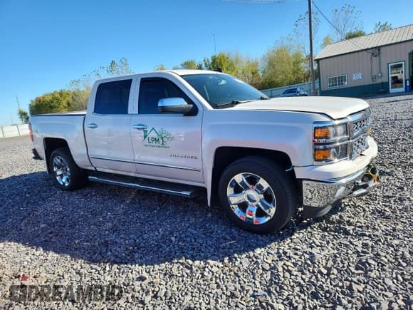 ✅ 2015 Chevrolet Silverado 1500 LTZ • VIN: 3GCUKSEC5FG182115 • Lot: 87446645. Wystawiony na Copart z przebiegiem 155 217 mil. Bezpłatny archiwum sprzedaży aukcyjnych z USA i szczegółowy raport historii pojazdu na DreamBid. Zdjęcie 4.