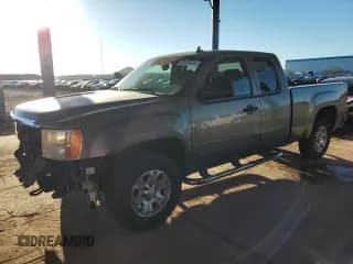✅ 2008 GMC Sierra 1500 SLE1 • VIN: 1GTEC19028Z296667 • Лот: 82475735. Опубликован ранее на Copart с пробегом 171 492 миль. Бесплатный доступ к архиву аукционных продаж из США и подробный отчёт об истории автомобиля на DreamBid. Изображение 1.