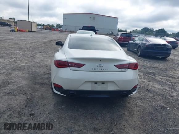 ✅ 2017 Infiniti Q60 Red Sport 400 • VIN: JN1FV7EK1HM610415 • Lot: 42493610. Listed on IAAI with 107,122 mi. Free auction sales archive from the USA and detailed vehicle history report at DreamBid. Image 16.