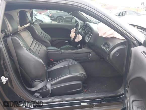 ✅ 2017 Dodge Challenger SRT Hellcat • VIN: 2C3CDZC95HH530377 • Lot: 43391426. Listed on IAAI with 55,799 mi. Free auction sales archive from the USA and detailed vehicle history report at DreamBid. Image 5.